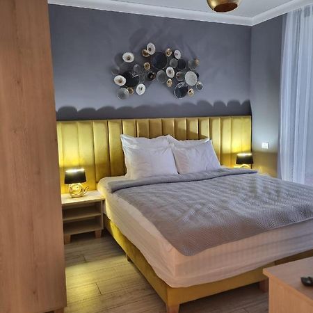 Sky Cloud Apartments Timisoara Bagian luar foto